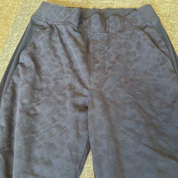 Athleta Brooklyn Textured Ankle Pant Medieval Violet - Picture 10 of 15